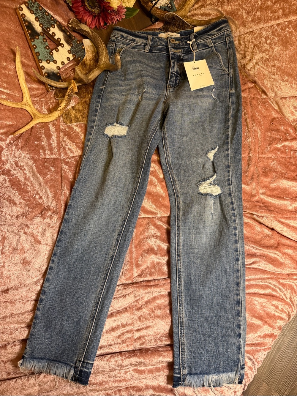 NWT KanCan High Rise Distressed Skinny Jeans 5/26 Cropped Raw Hem